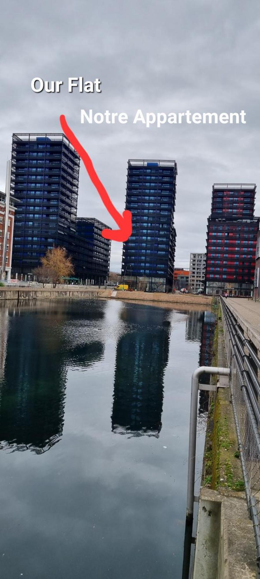 Bel Appartement Contemporain Avec Terrasse Climatisation Et Parking Payant En Option Estrasburgo Exterior foto